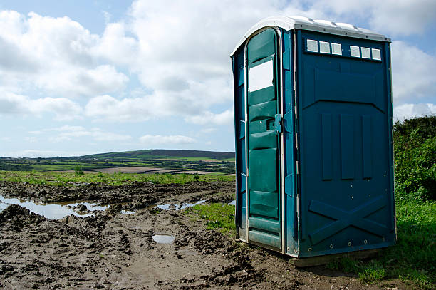 Best Portable Restroom Servicing (Cleaning and Restocking)  in Zionsville, IN